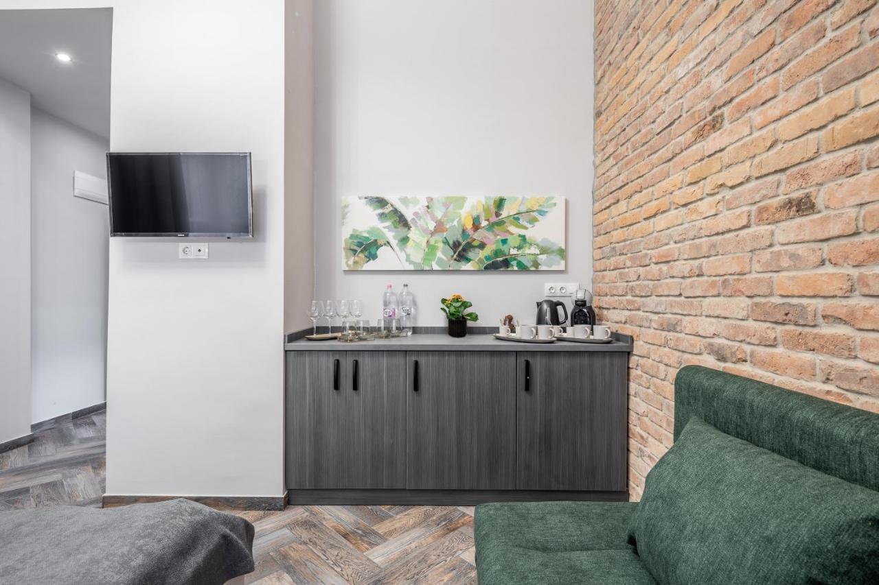 Stunning Apartment In The Hearth Of 부다페스트 외부 사진