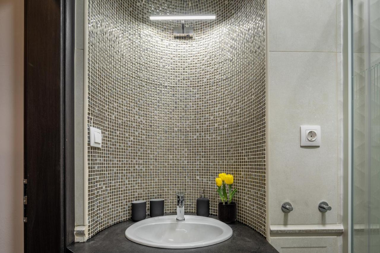 Stunning Apartment In The Hearth Of 부다페스트 외부 사진